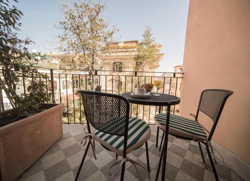 Balcony Photo