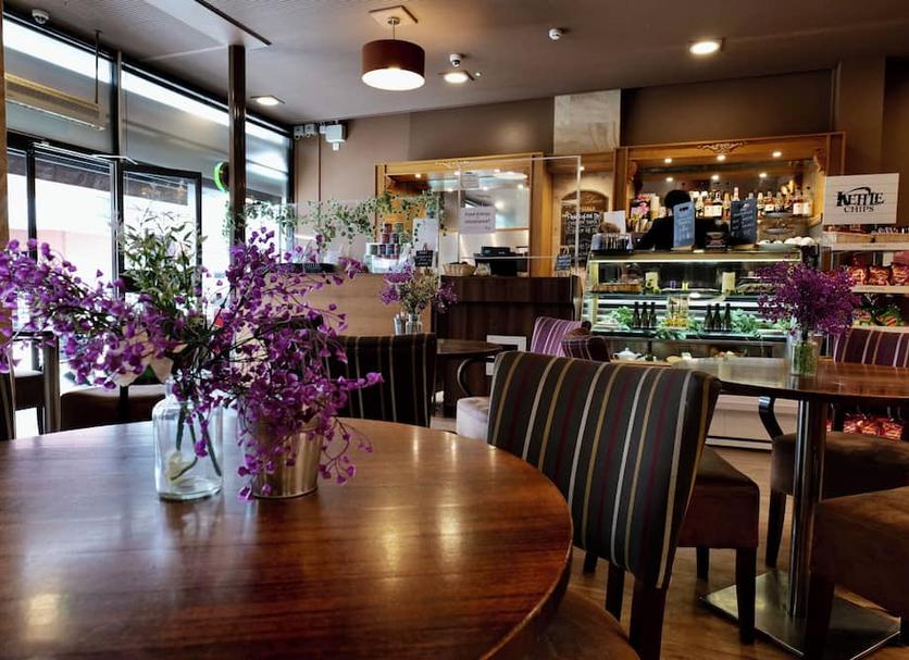 Restaurant Photo