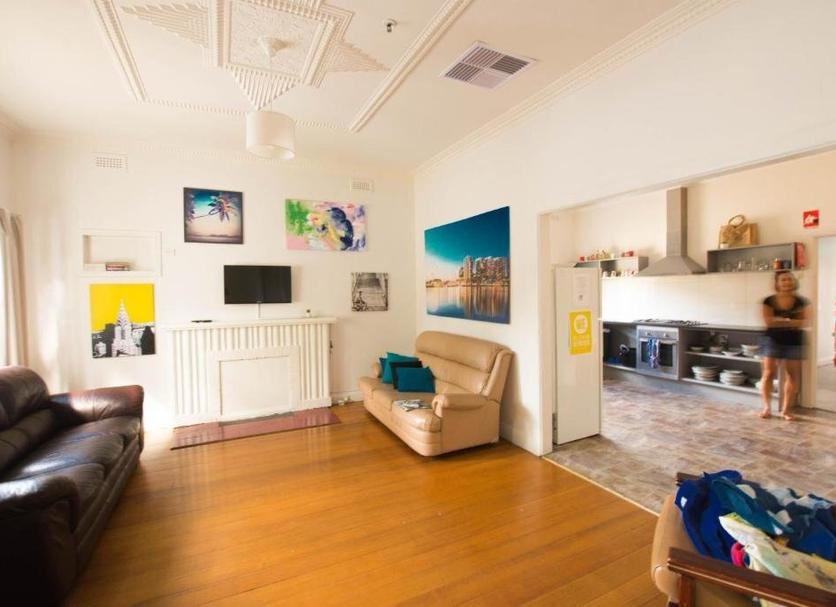 Living room Photo