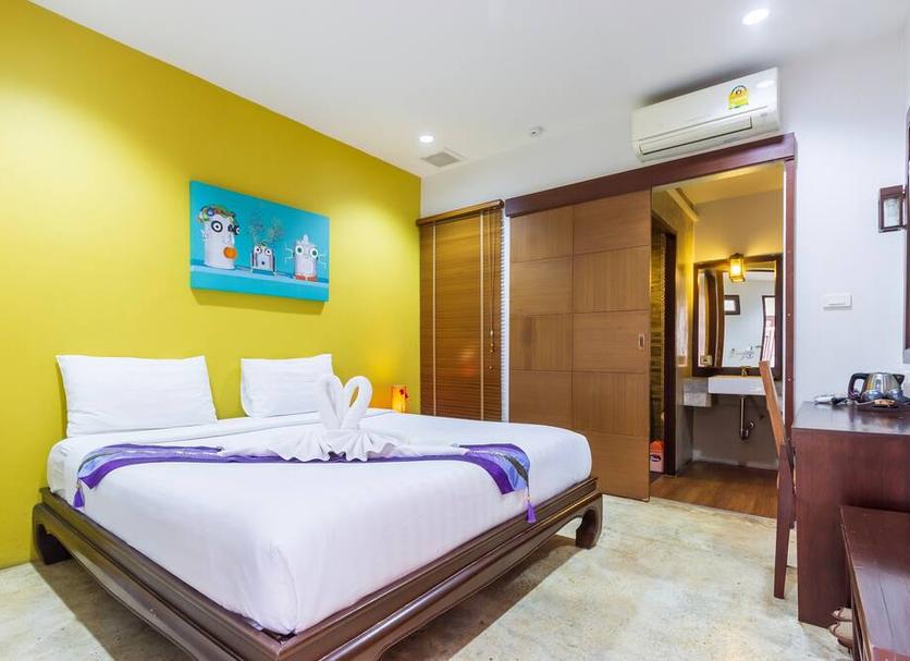 Bedroom Photo