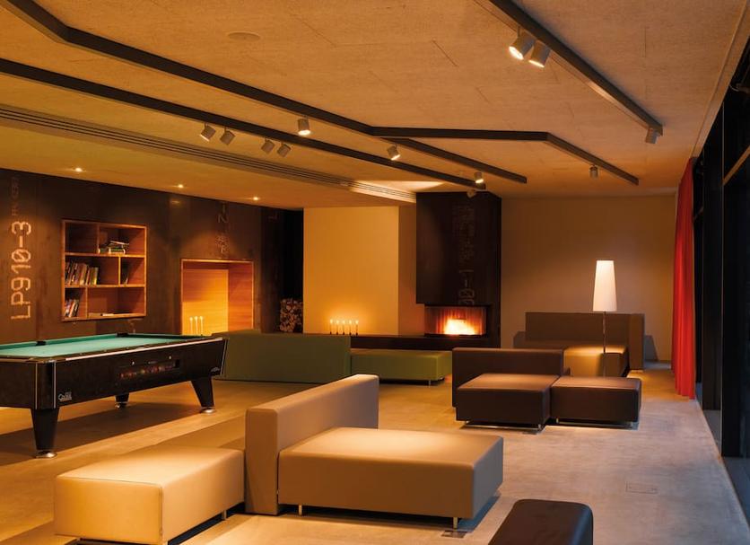 Lounge Photo