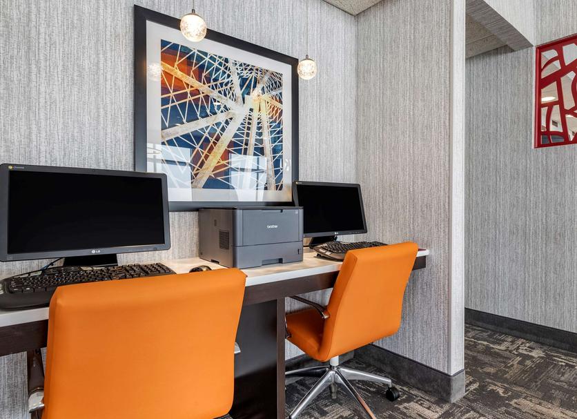 Business center Photo