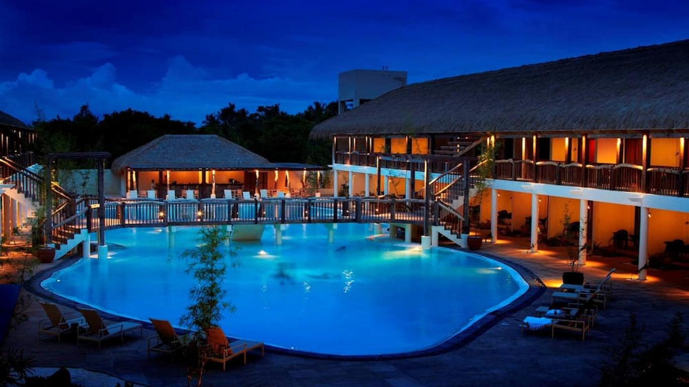 Bluewater Panglao Resort