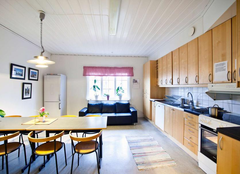 Kitchen Photo