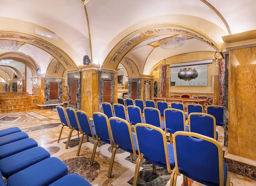 Conference room Photo