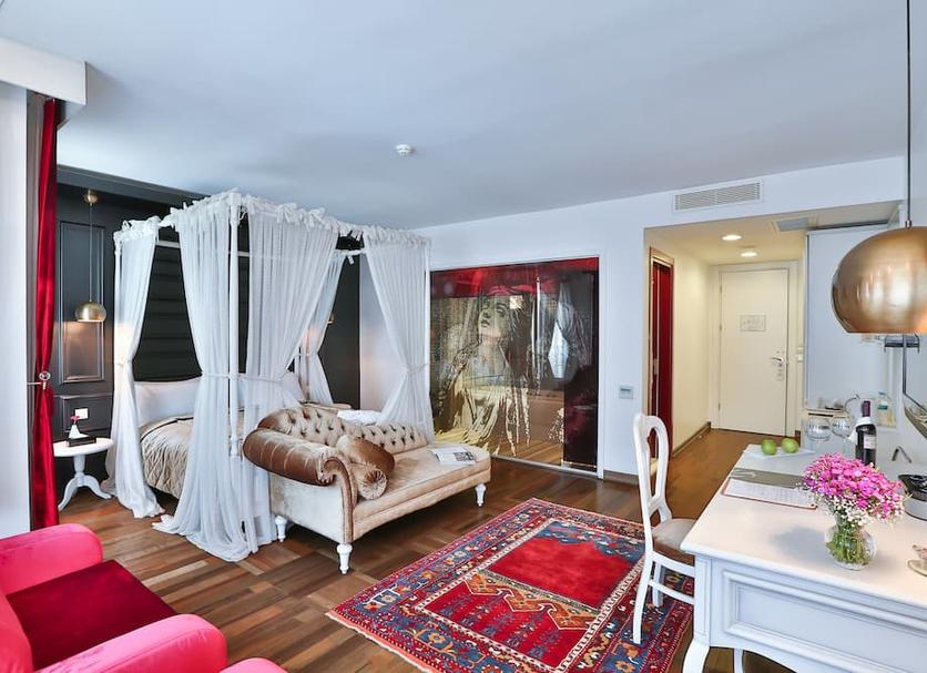 Bedroom Photo