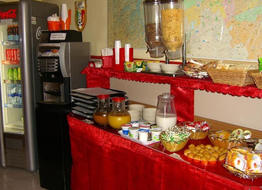 Buffet Photo