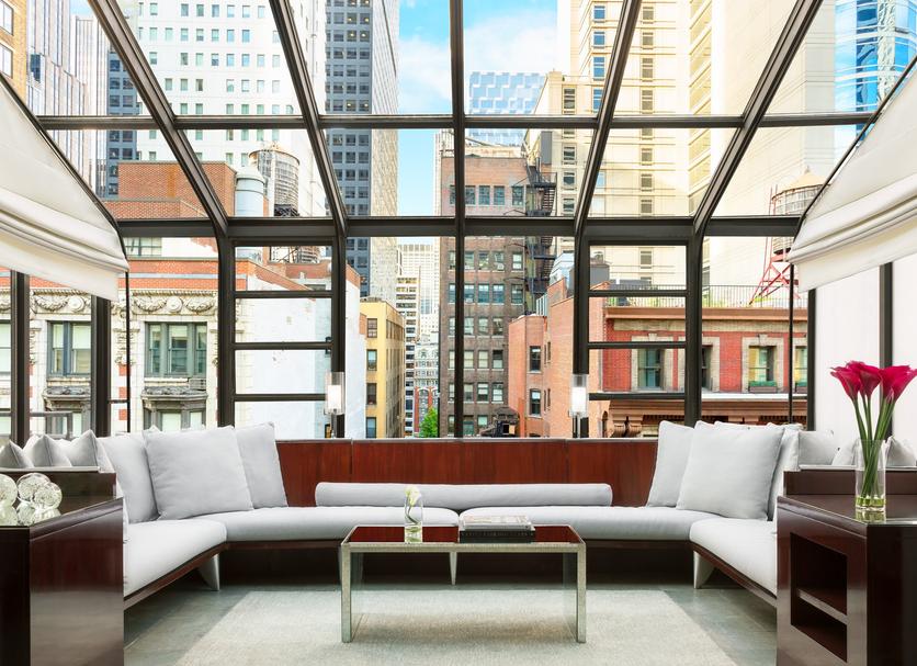 Lounge Photo
