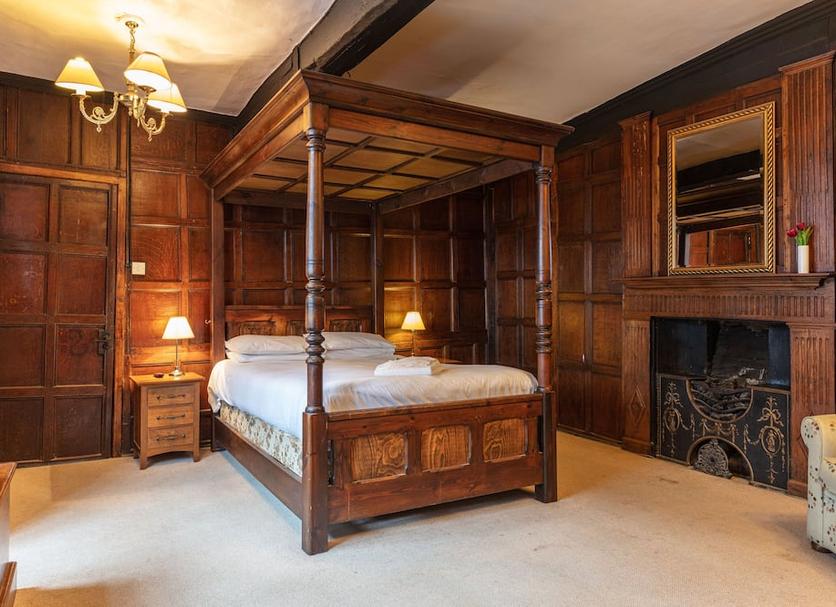 Bedroom Photo