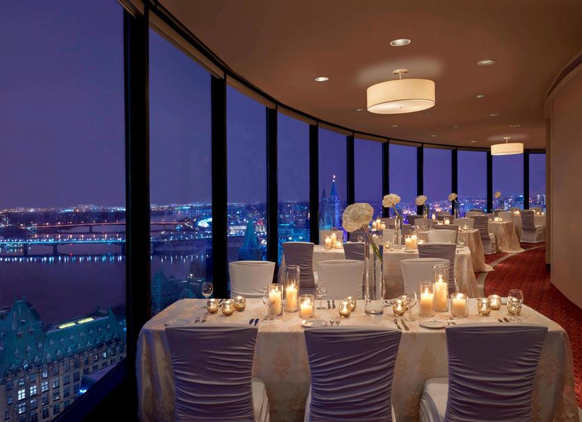 Banquet hall Photo