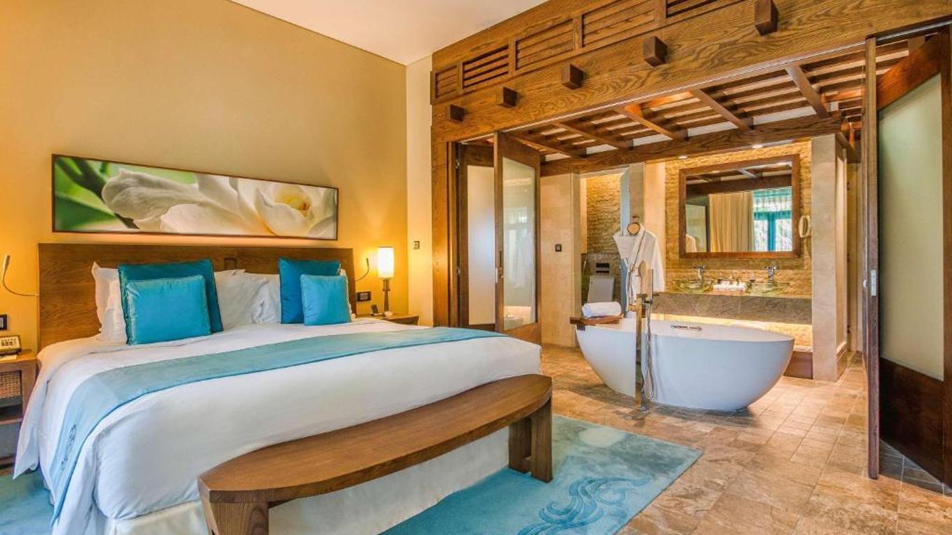 Sofitel Dubai The Palm Luxury Apartments Hotel