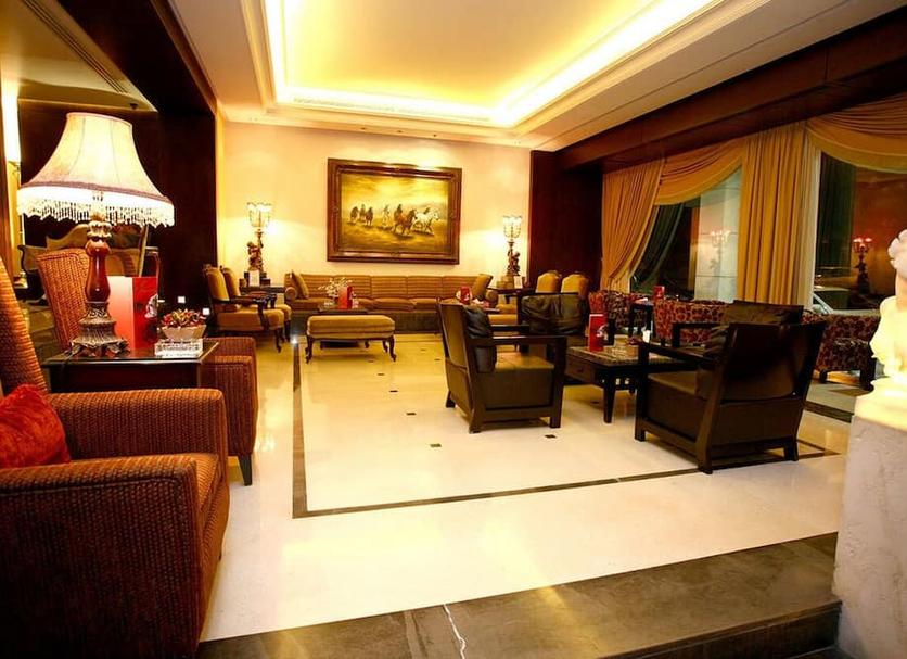 Lounge Photo