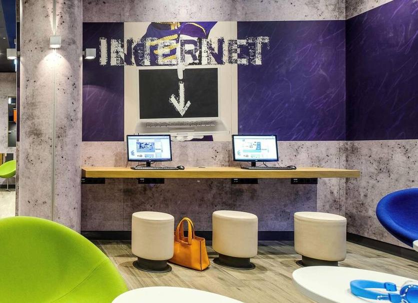 Business center Photo
