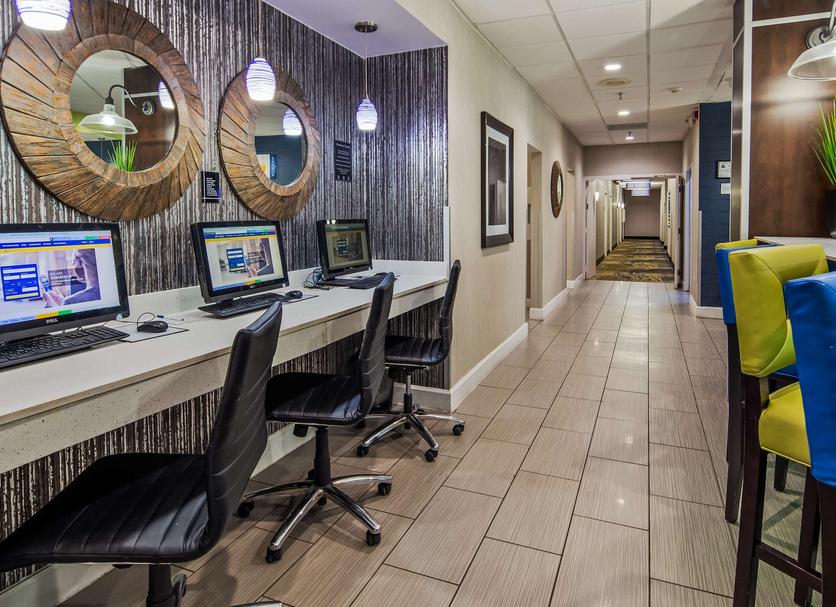 Business center Photo