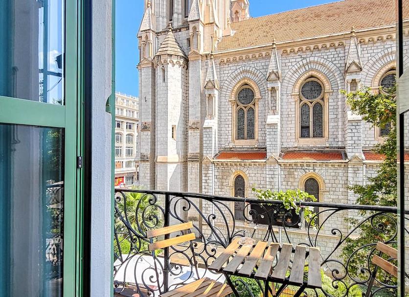 Balcony Photo