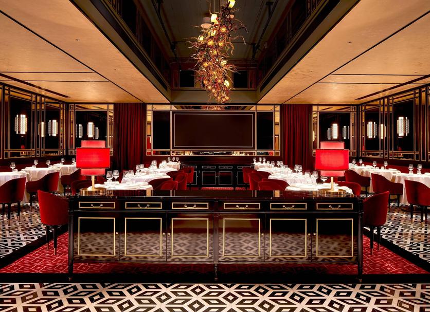 Restaurant Photo