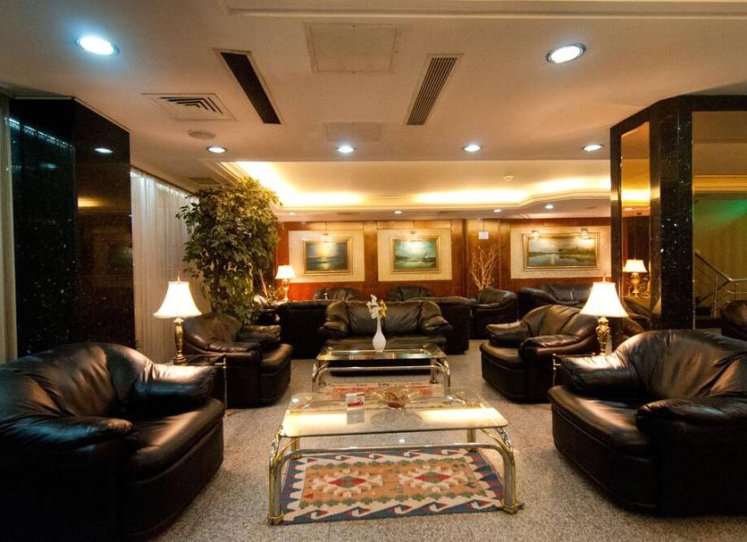 Lounge Photo