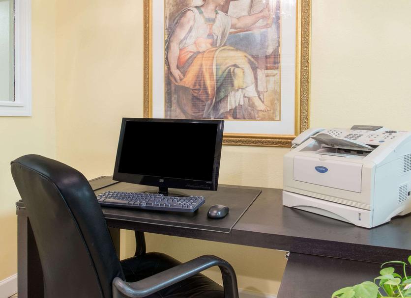 Business center Photo