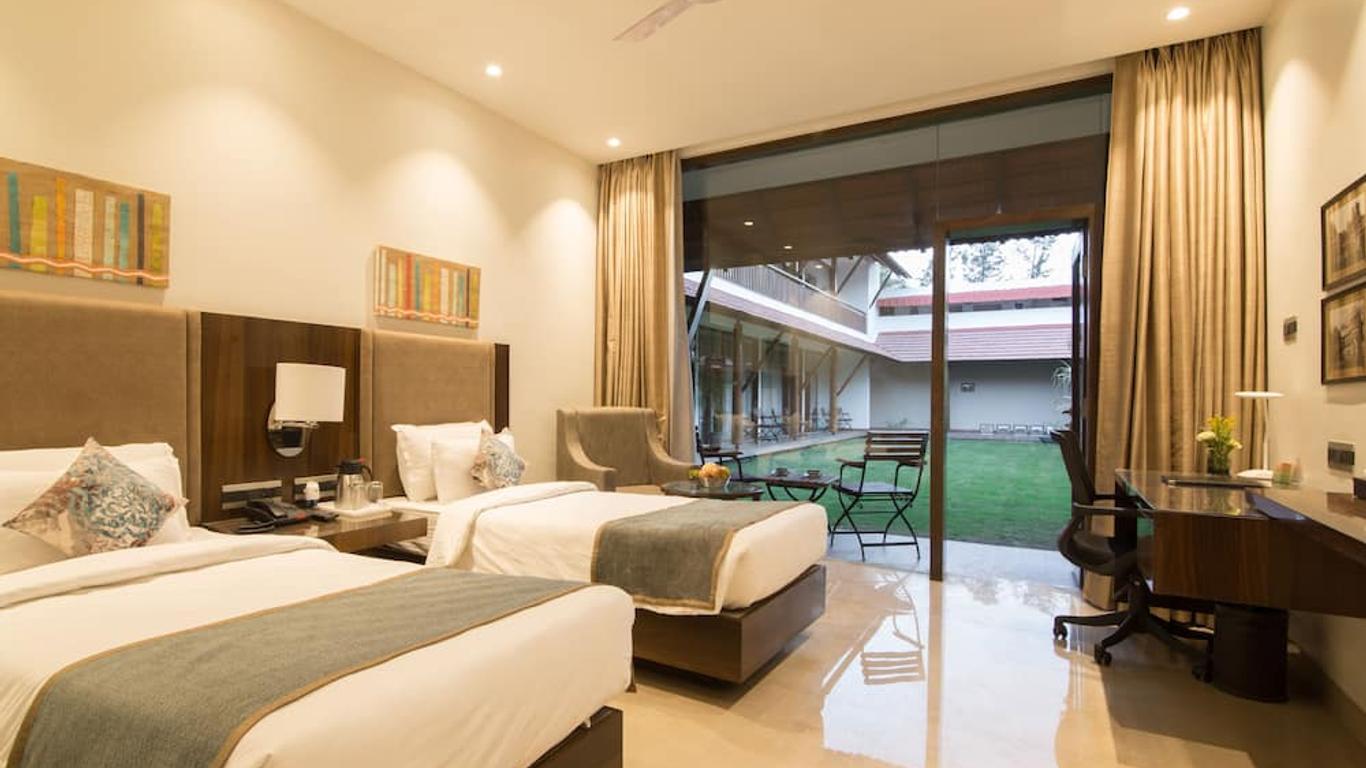 Kwality's Motel Shiraz