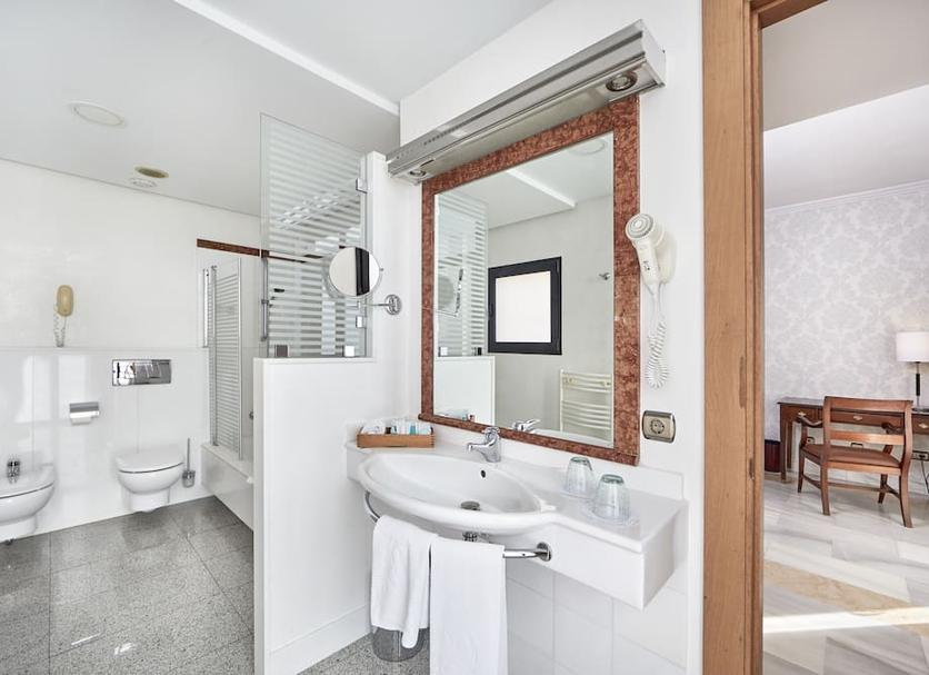 Bathroom Photo