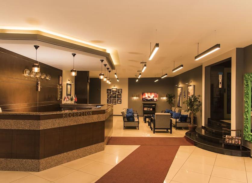 Front desk Photo