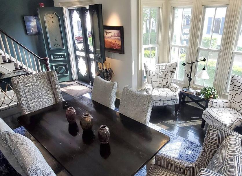 Dining room Photo