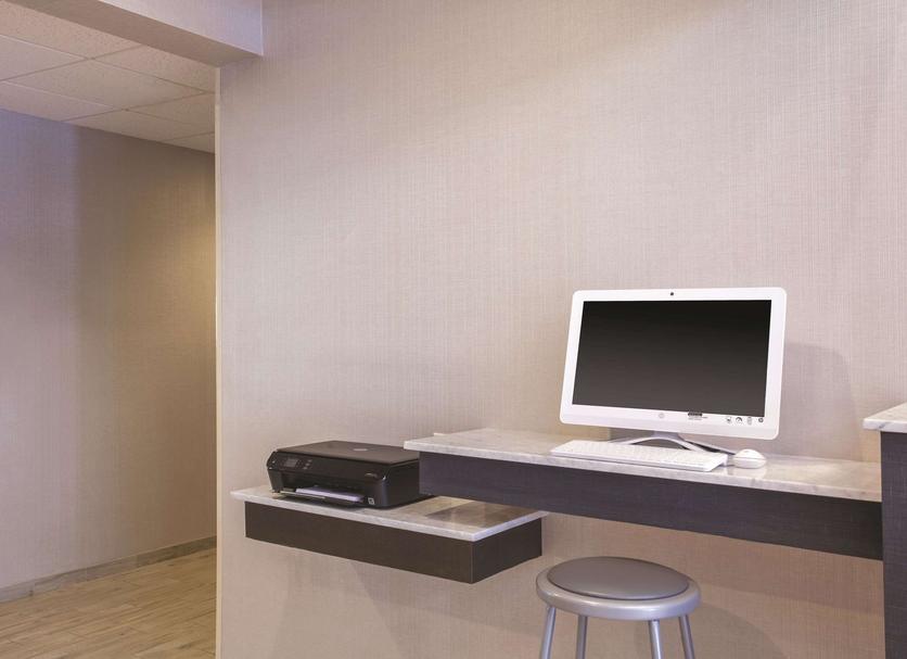 Business center Photo