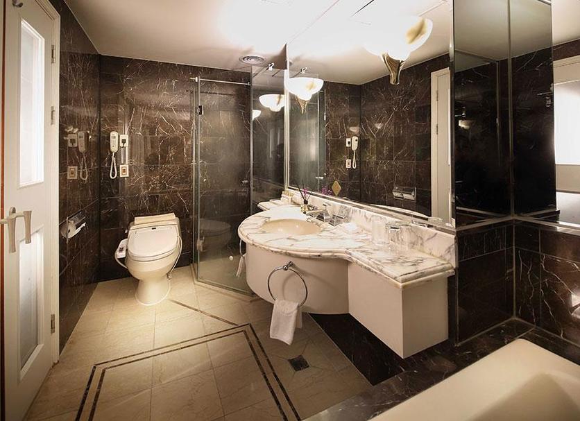 Bathroom Photo