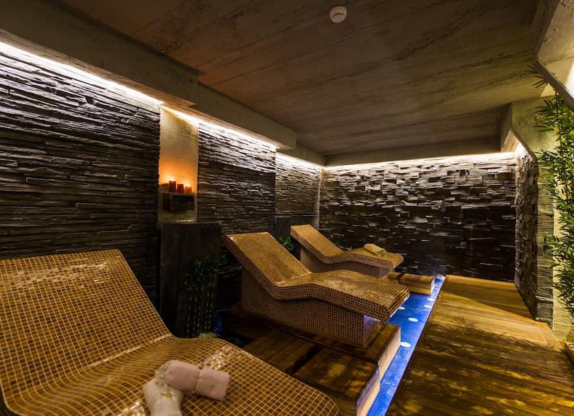 Spa Photo