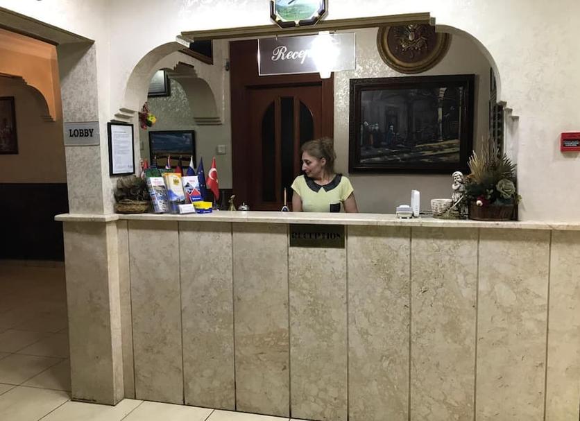 Front desk Photo