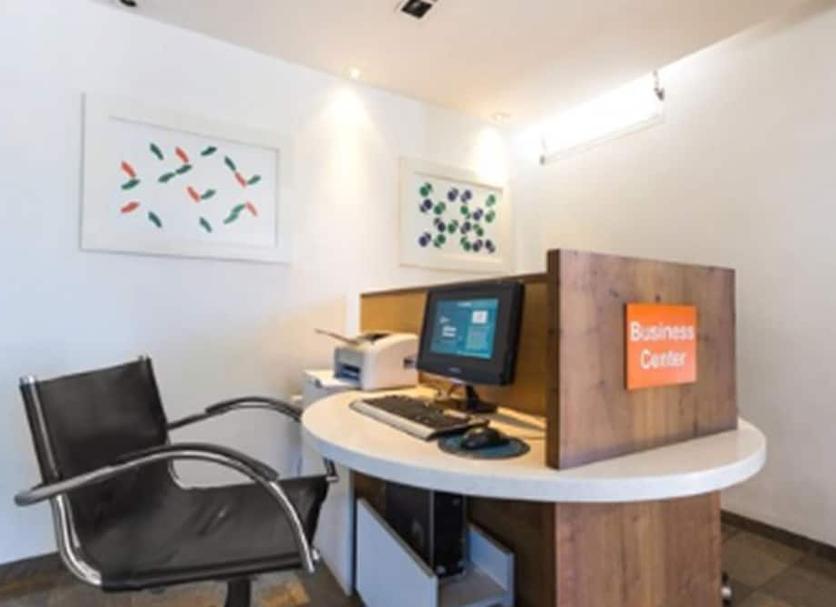 Business center Photo