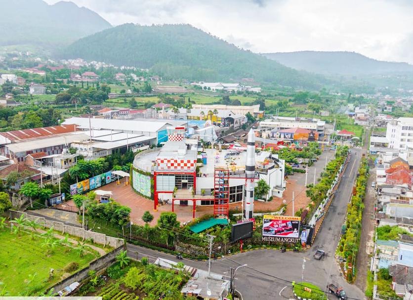 Outdoors view Photo