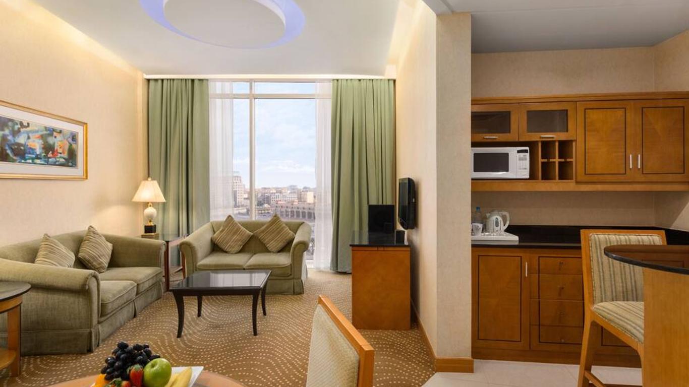 Eastyard Khobar - Hotel