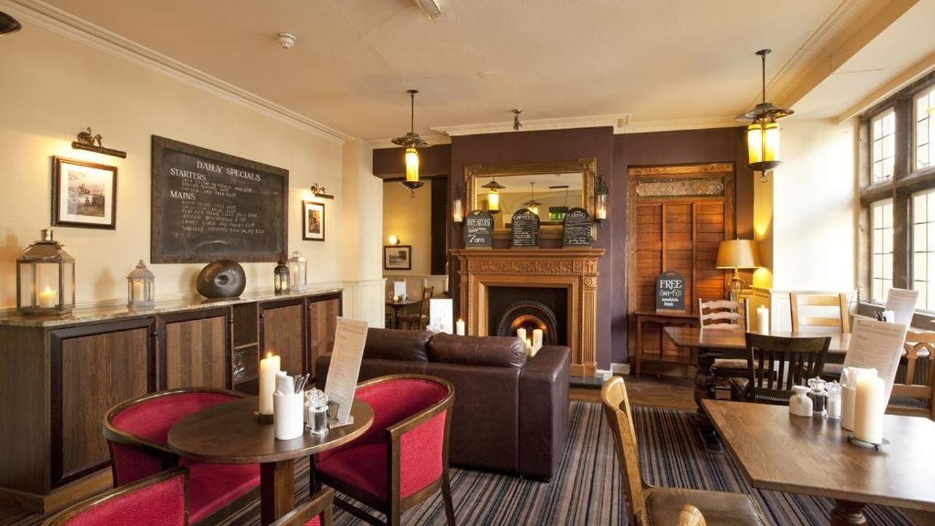 Cromwell Lodge Hotel