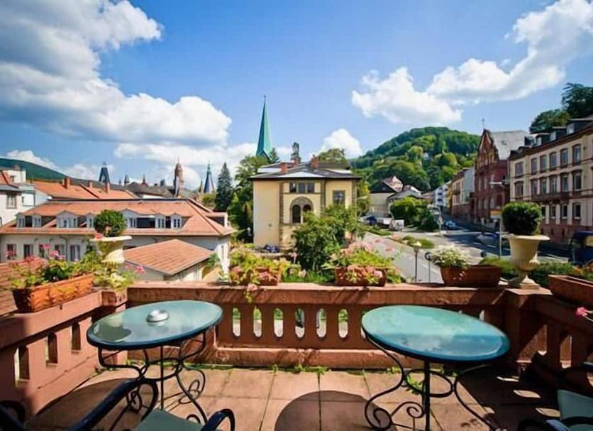 Balcony Photo