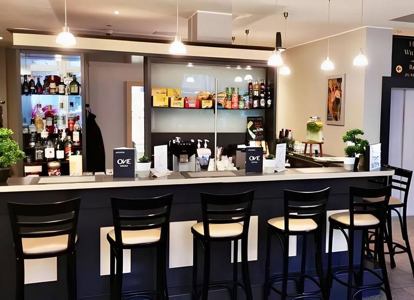 Bar Photo