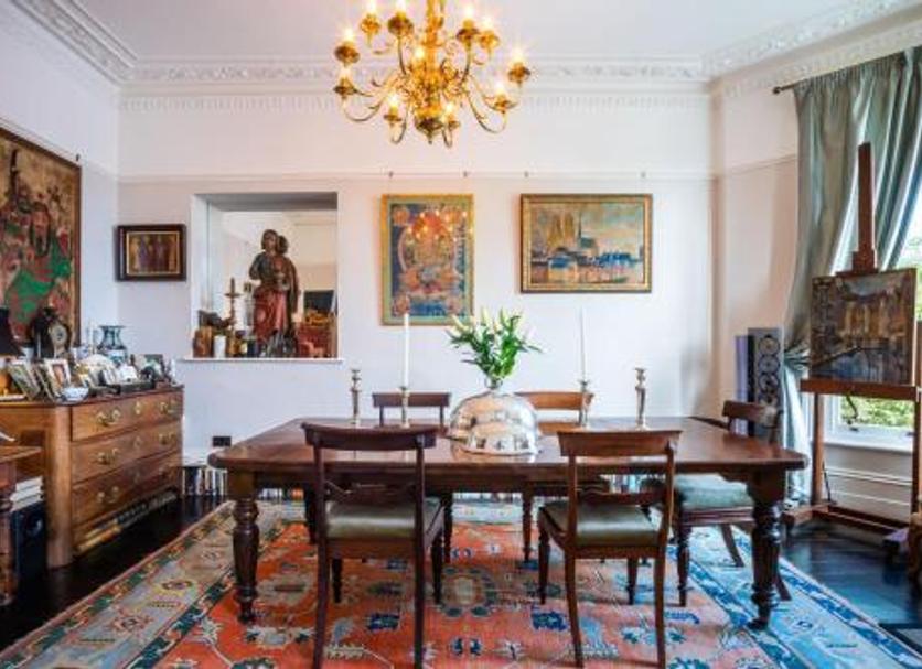 Dining room Photo