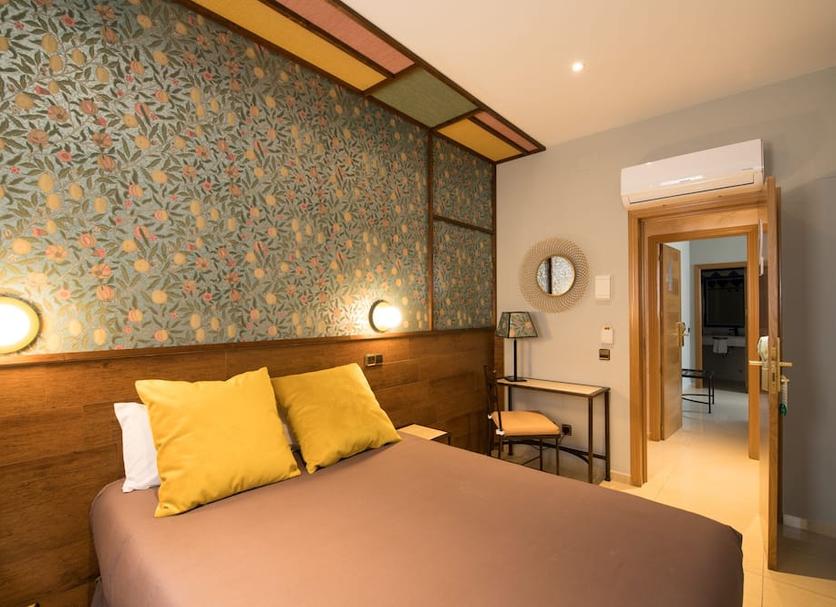 Bedroom Photo