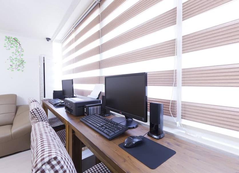Business center Photo