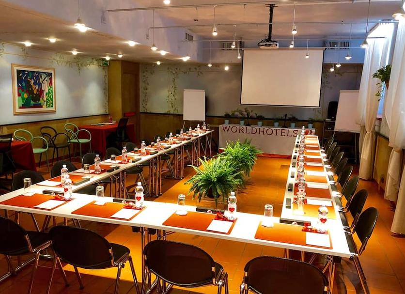 Conference room Photo