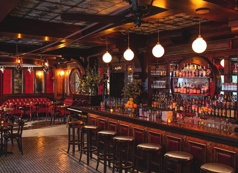 Bar Photo