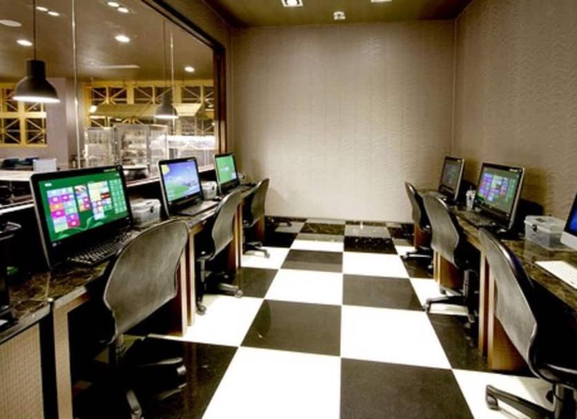 Business center Photo