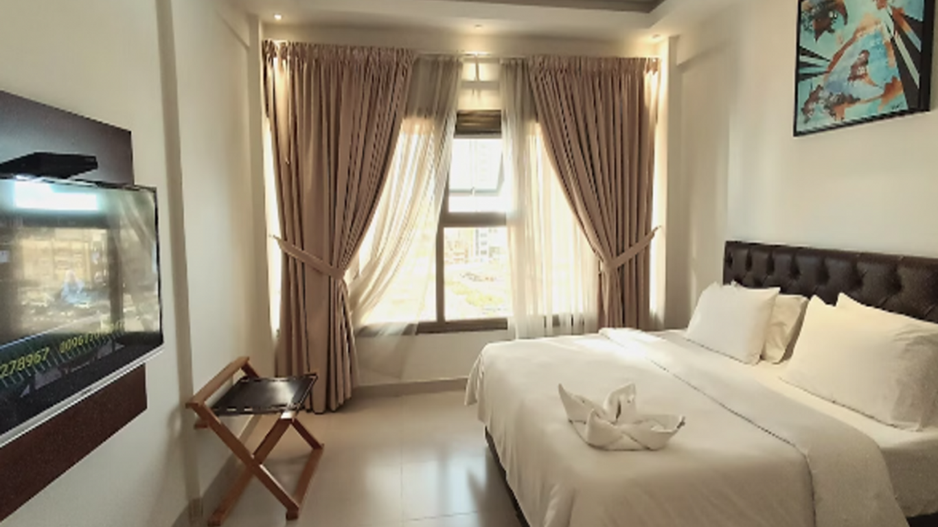 Safari House Hotel