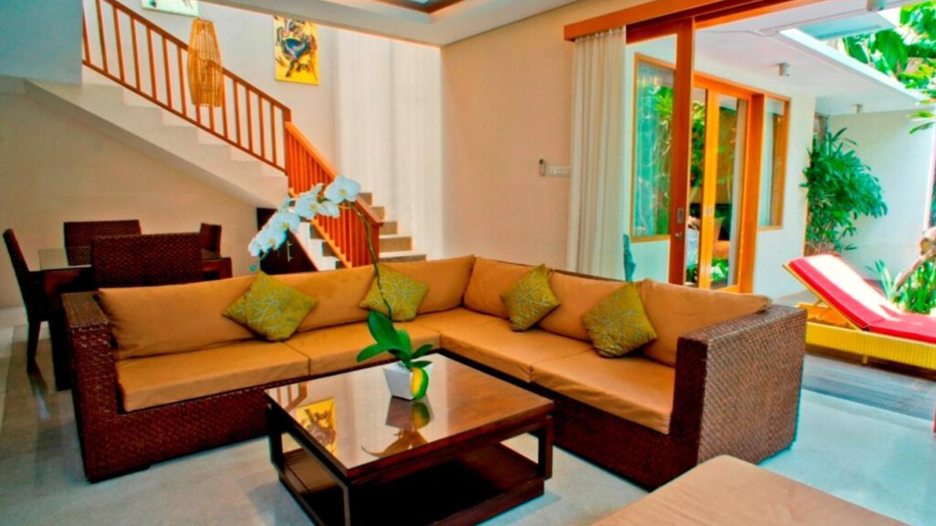 Villa Travis