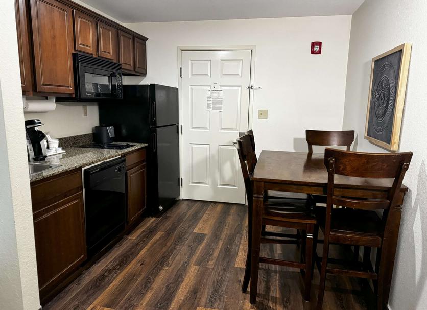 Kitchen Photo