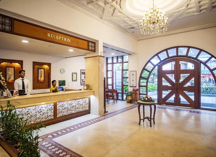 Front desk Photo