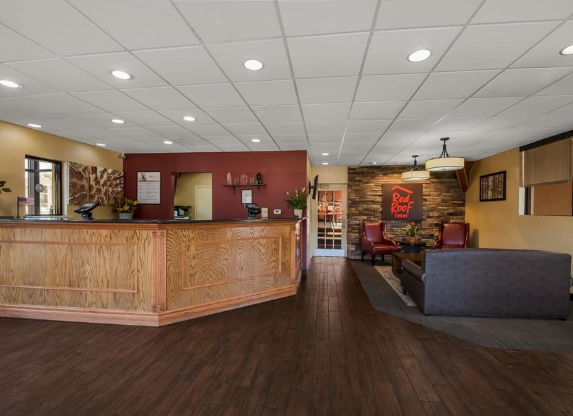 Front desk Photo
