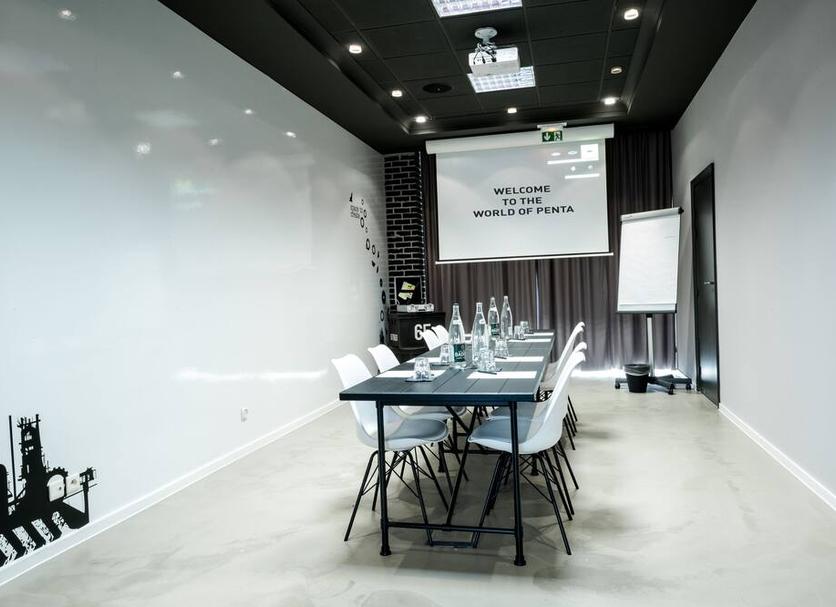 Conference room Photo