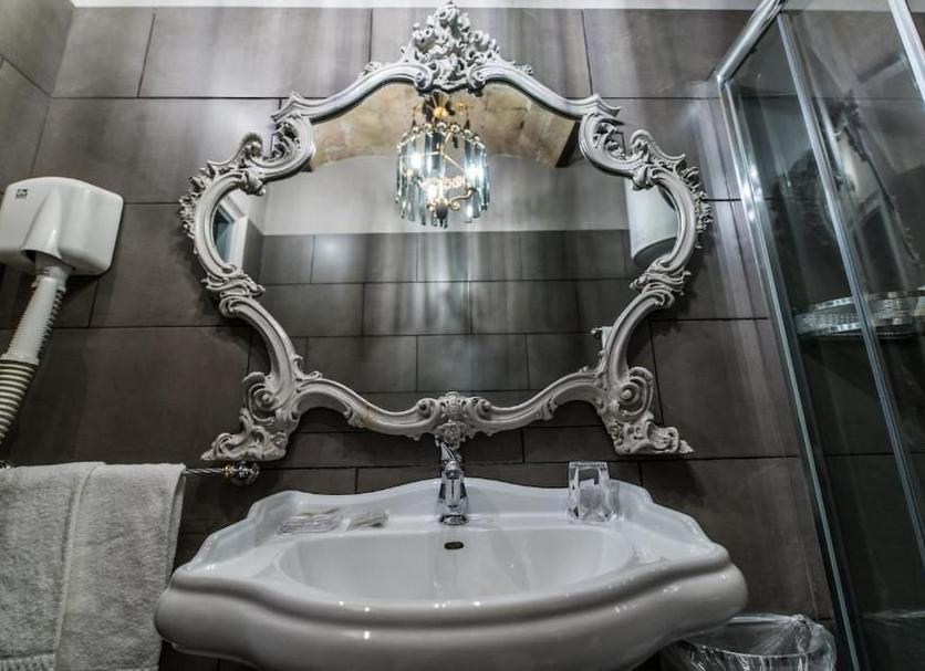 Bathroom Photo