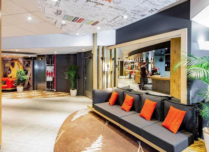 Lobby Photo